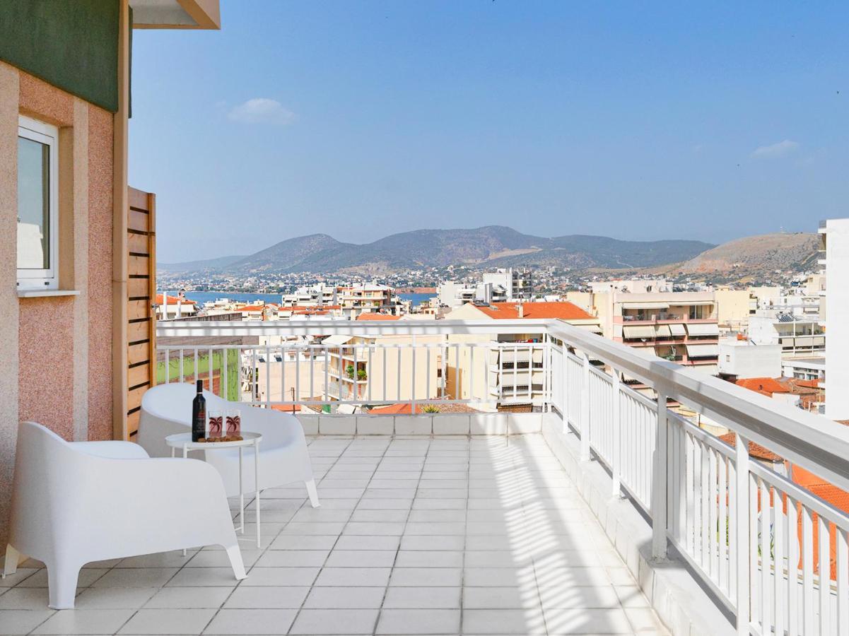 Modern Penthouse Overlooking Halkis